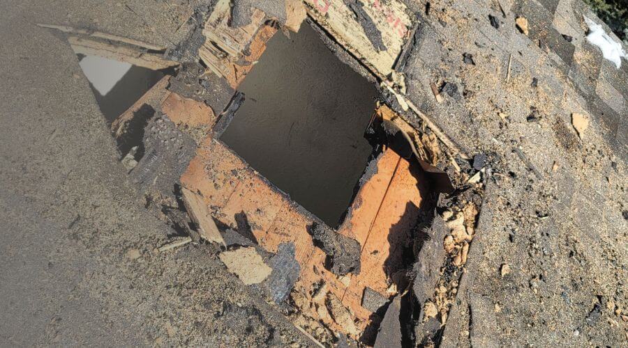 Why choose water damage restoration service for storm damage restoration in Saint Paul